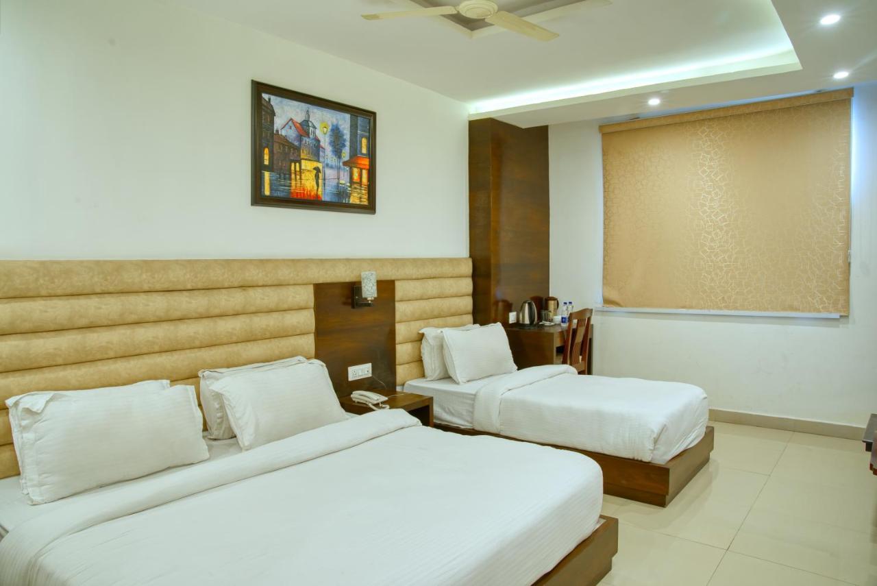 德拉敦 Height View Residency酒店 外观 照片