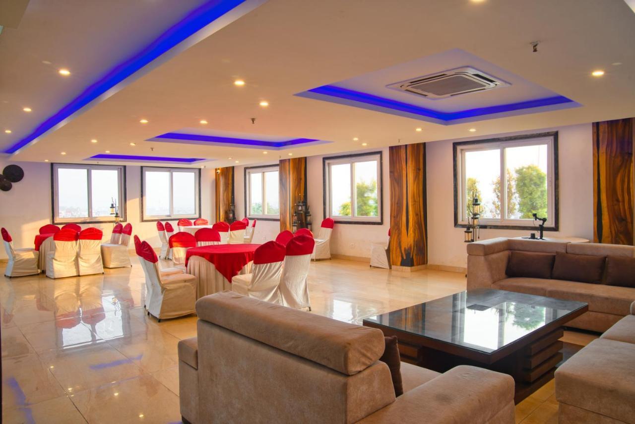 德拉敦 Height View Residency酒店 外观 照片